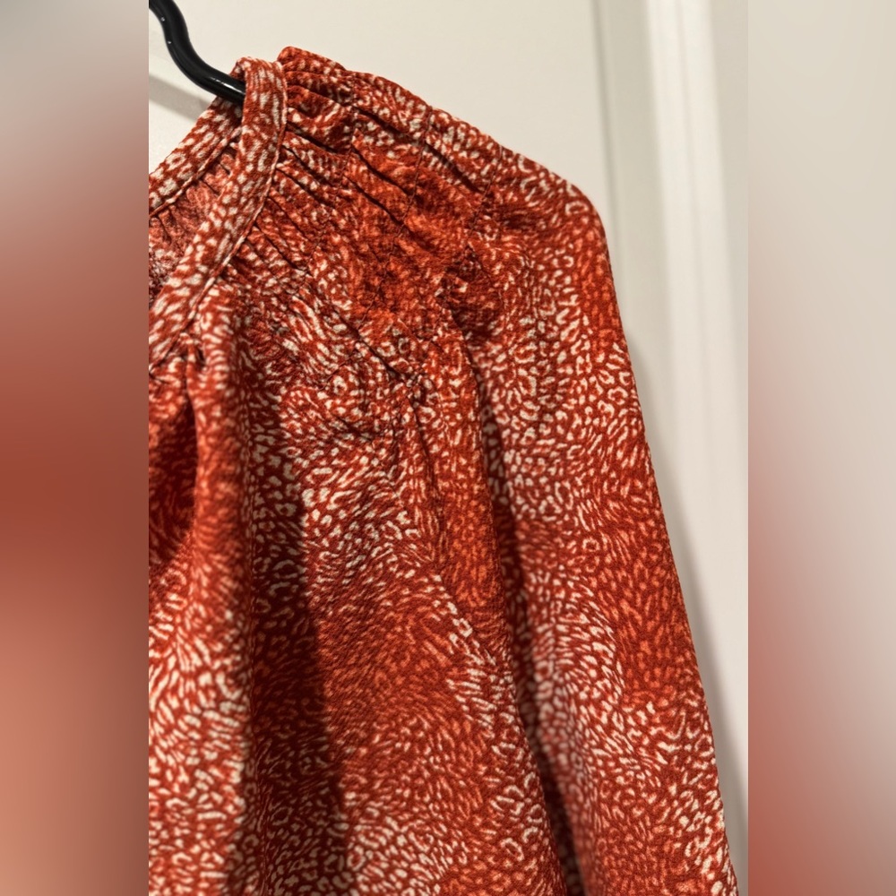 Jessica Simpson Rust and White Blouse - Picture 3 of 7